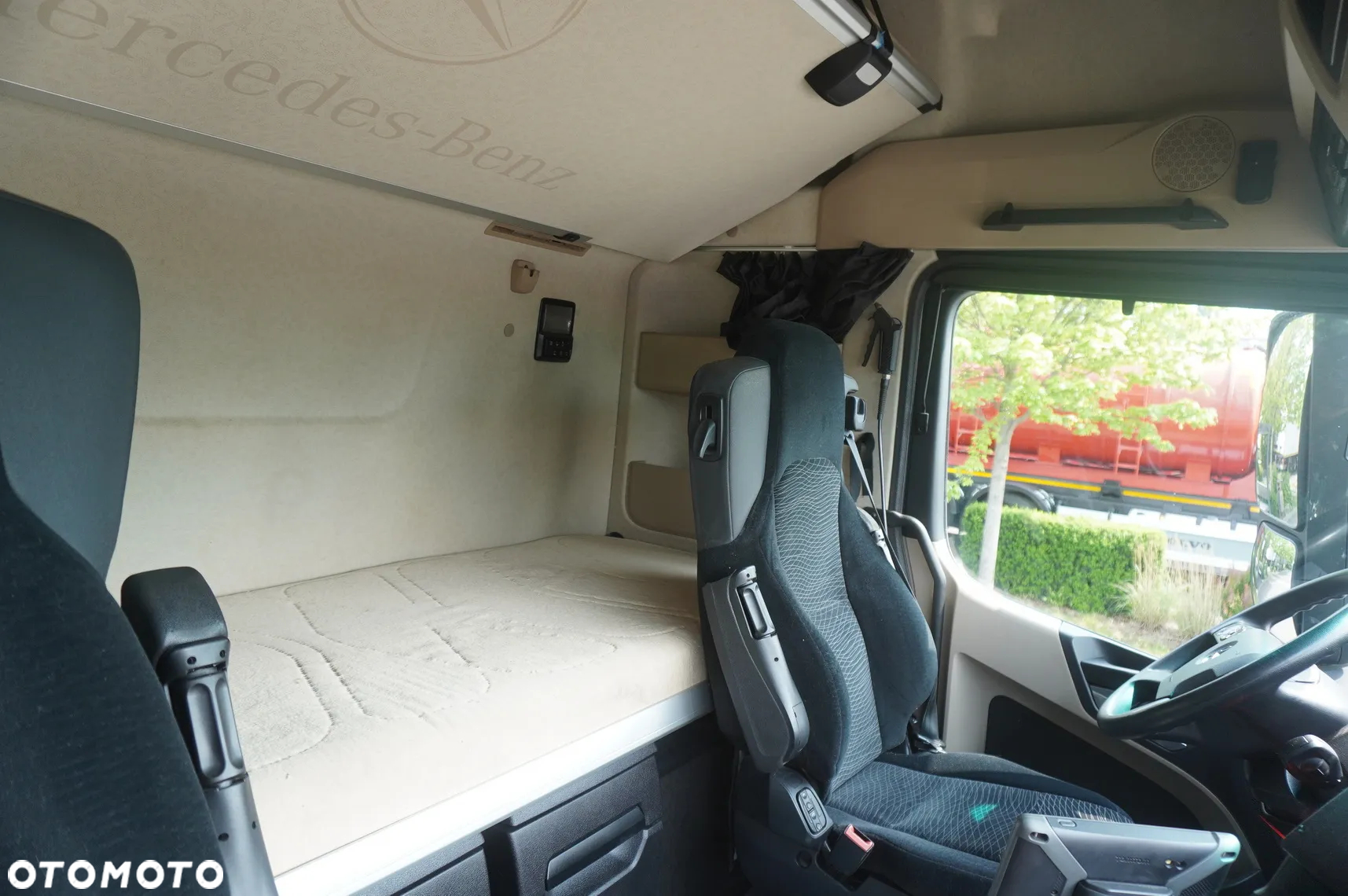 Mercedes-Benz Actros 2543 / Chłodnia Lecapitaine Multitemperatura / Carrier Supra 950 Mt - 25
