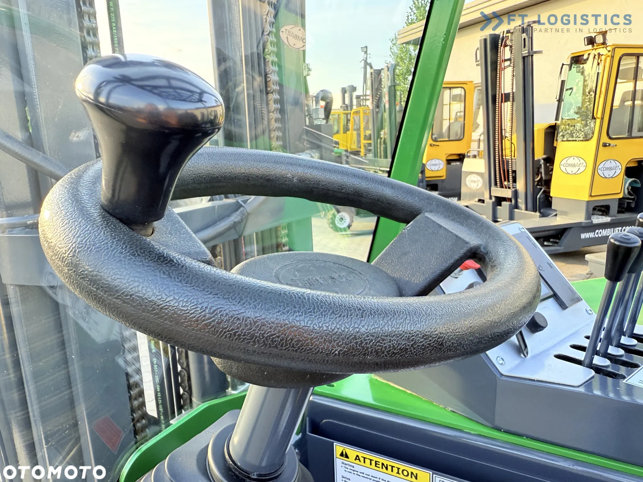 Combilift C2500CB / TRIPLEX / 5500MM / WOLNY SKOK / DIESEL / JEDYNIE 3768MTH / POZYCJONER / PRZESUW BOCZNY / NOWE OPONY / JAK NOWY / Szeroka oferta wózków czterokierunkowych i bocznych, dopasowanych do różnorodnych potrzeb i zastosowań. - 35