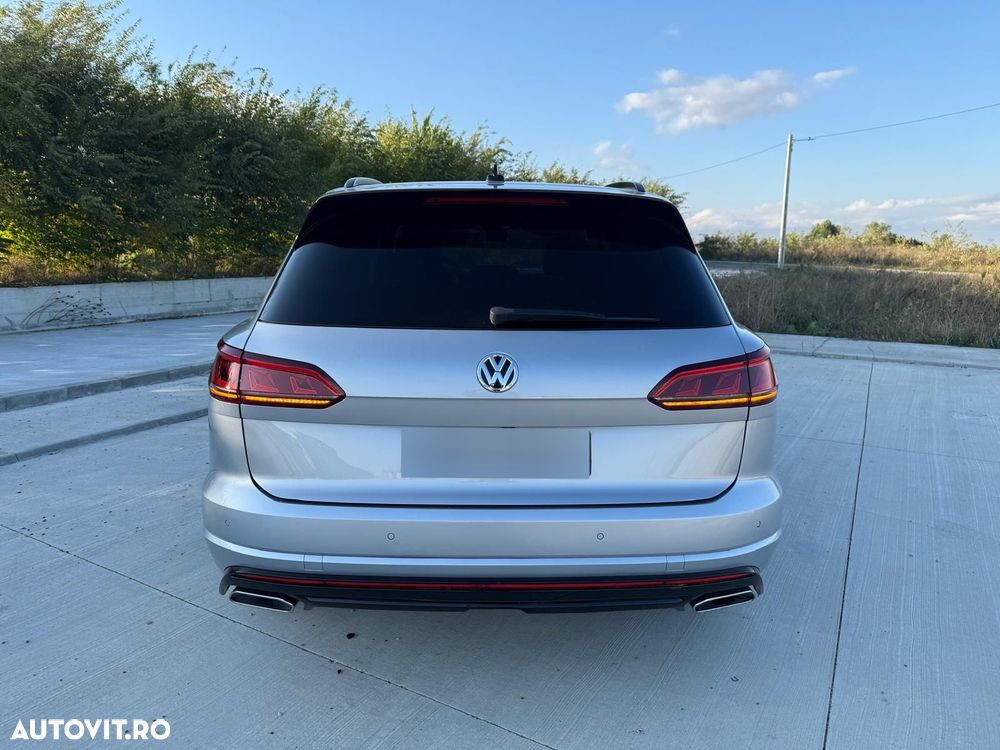 Volkswagen Touareg 3.0 V6 TDI SCR 4Motion Automatik R-Line - 19