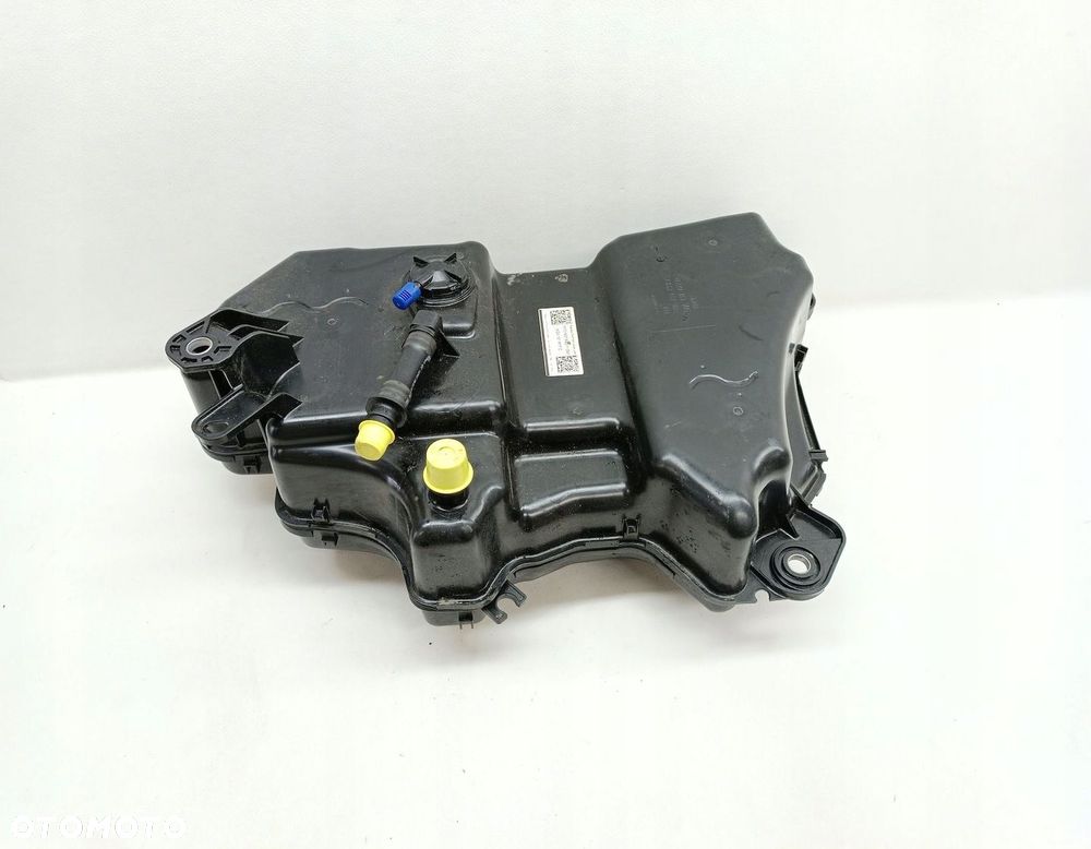 ZBIORNIK ADBLUE VW TOURAN II 1.6 TDI 2015- 5QA131877D - 1