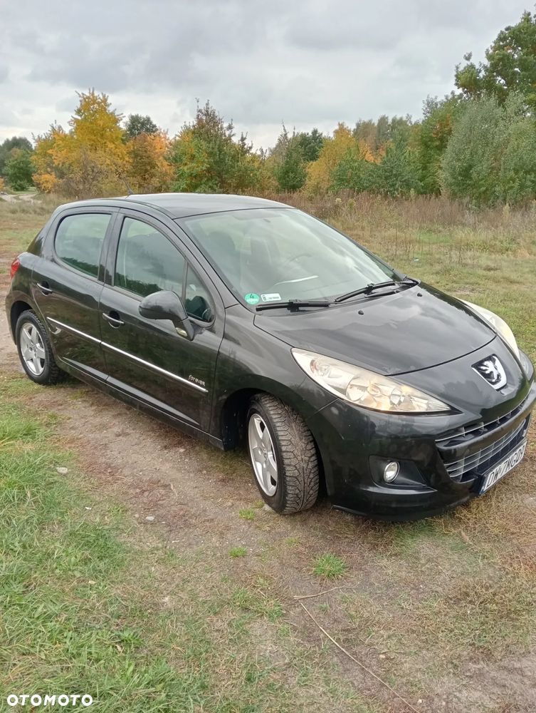 Peugeot 207 1.4 Trendy - 4