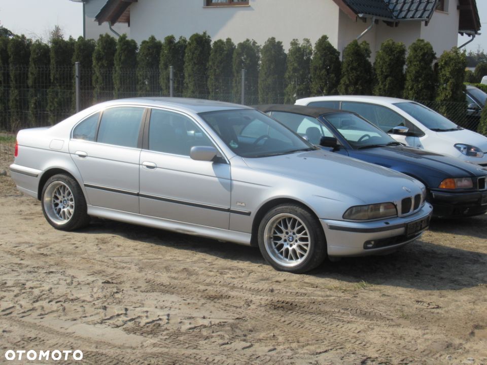 BMW Seria 5 - 1