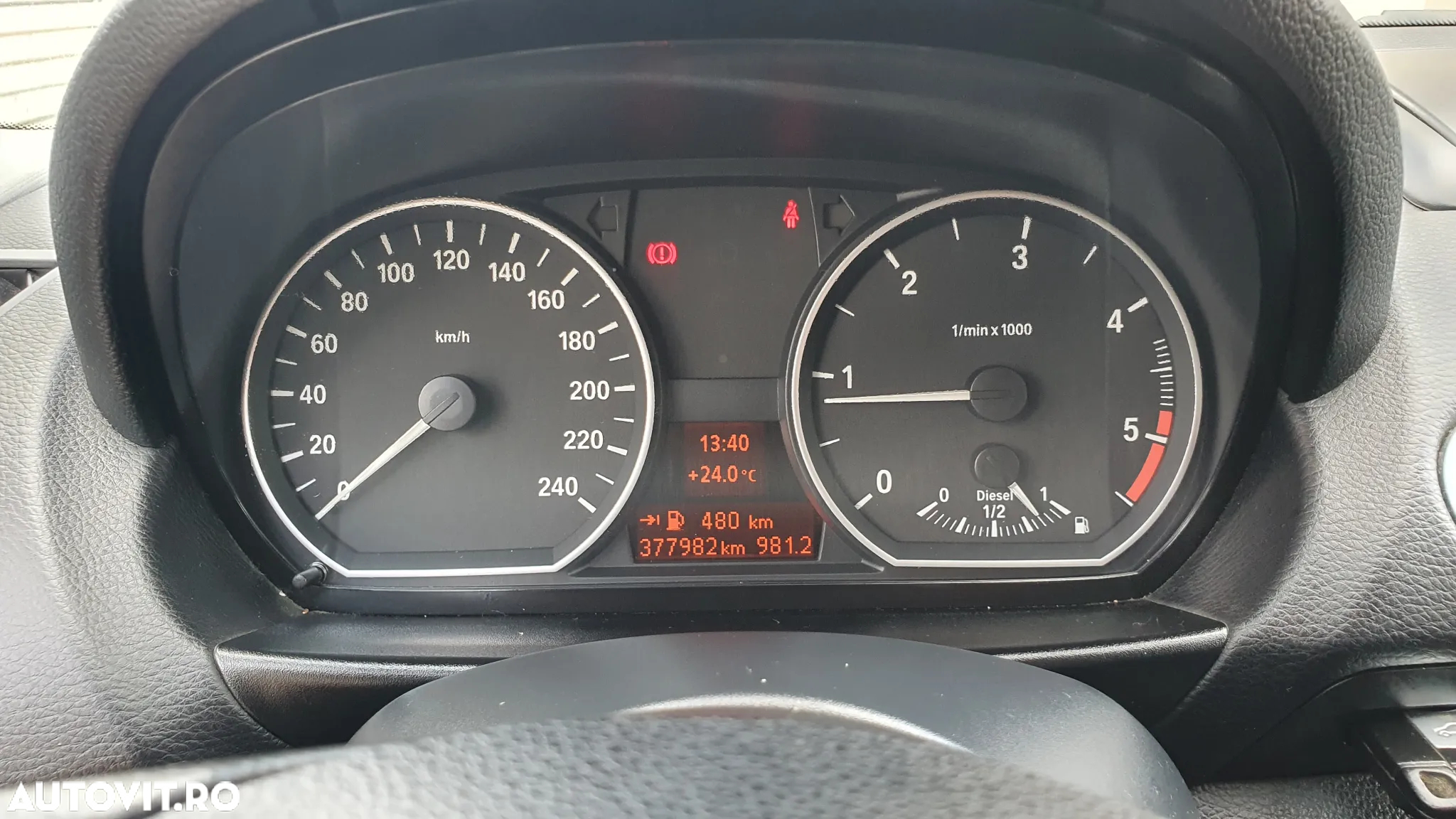 BMW Seria 1 118d - 13