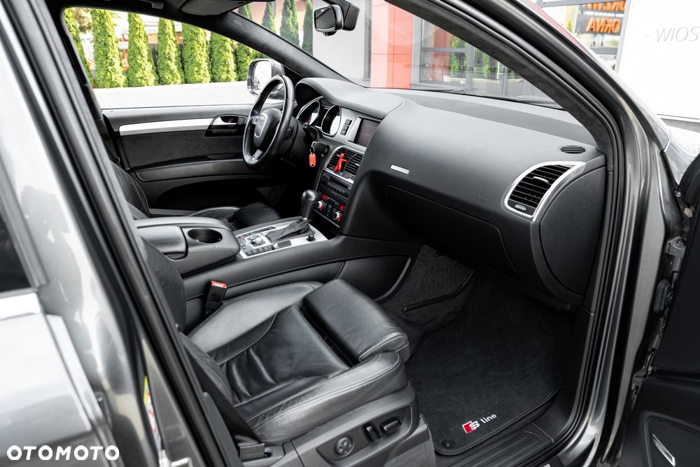 Audi Q7 3.0 TDI DPF quattro tiptronic - 24