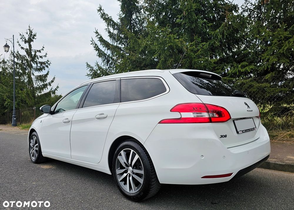 Peugeot 308 - 30
