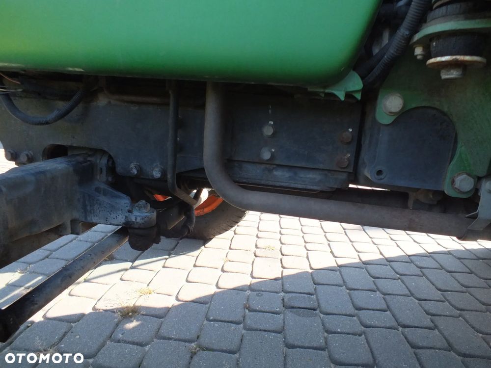 John Deere 4610 - 14