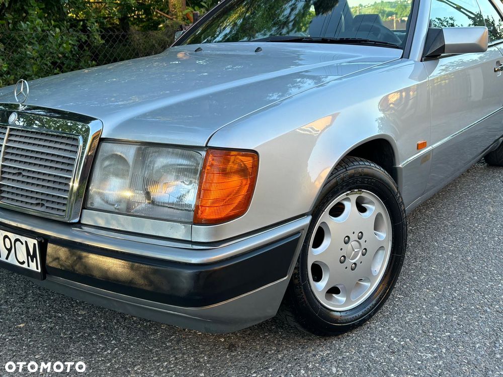 Mercedes-Benz W124 (1984-1993) - 13