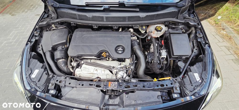 Opel Astra 1.6 BiTurbo D Start/Stop Sports Tourer Ultimate - 39