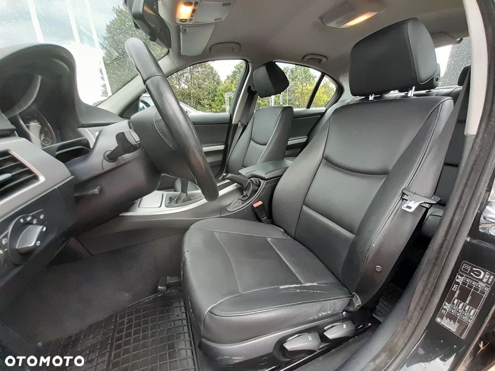 BMW Seria 3 - 14