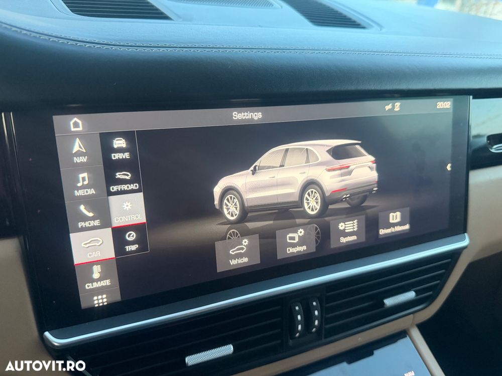 Porsche Cayenne - 14