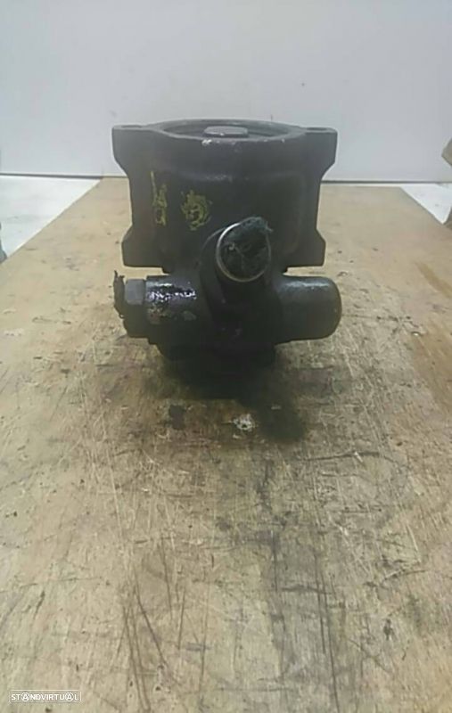 Bomba Direcção Assistida Peugeot 405 - 1