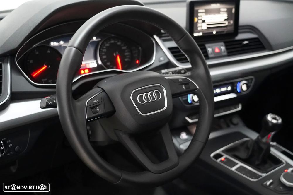 Audi Q5 2.0 TDI Design - 9
