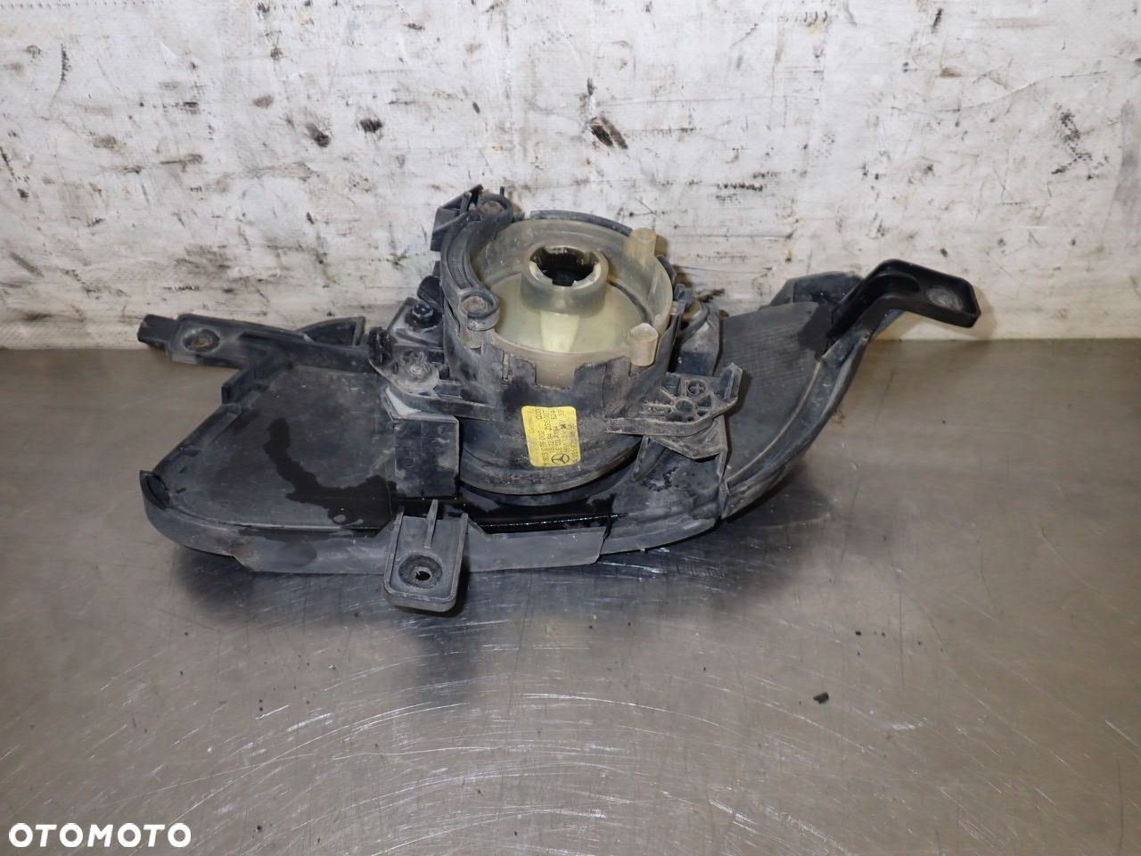 HALOGEN PRAWY MERCEDES-BENZ W169 A150 1.5 - 3