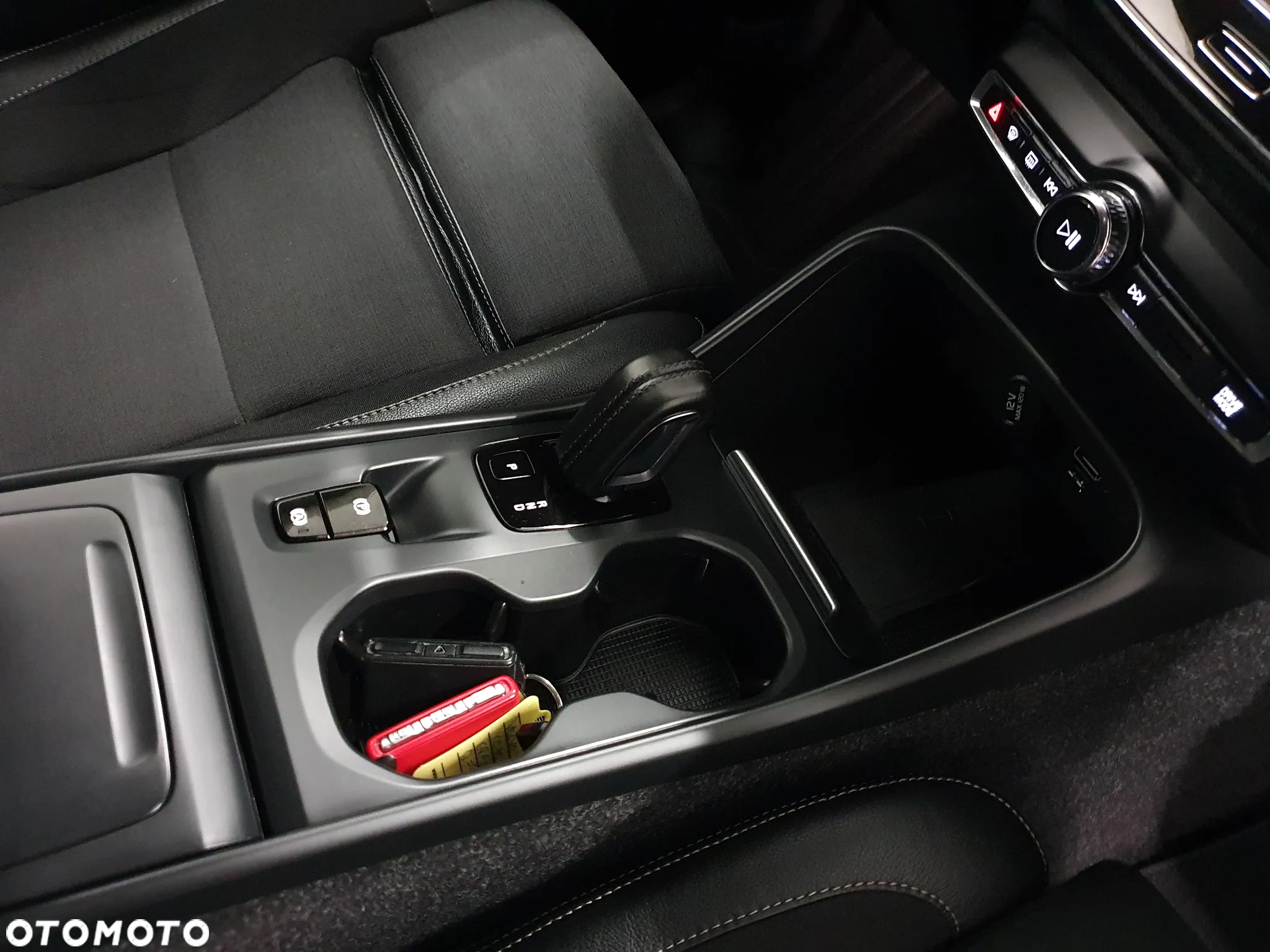 Volvo XC 40 D3 R-Design - 18