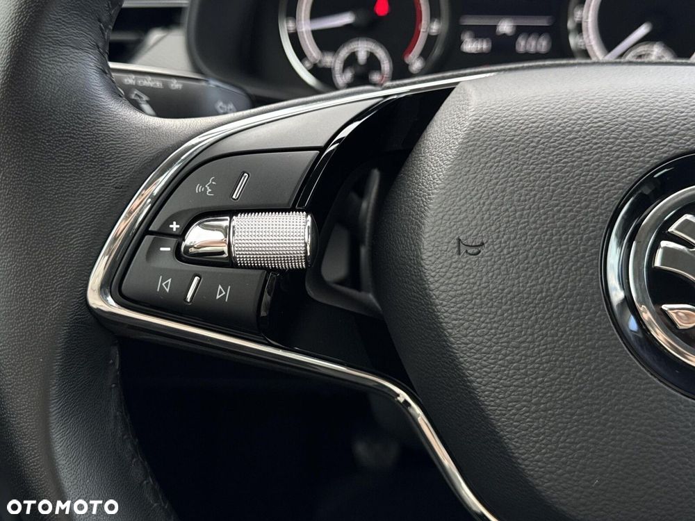 Skoda Kamiq 1.5 TSI Ambition - 17