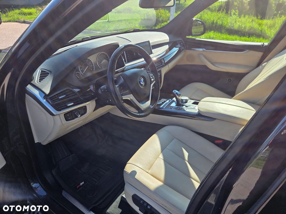 BMW X5 3.5i xDrive - 10