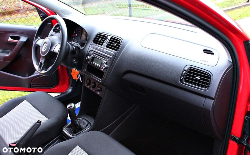 Volkswagen Polo - 17
