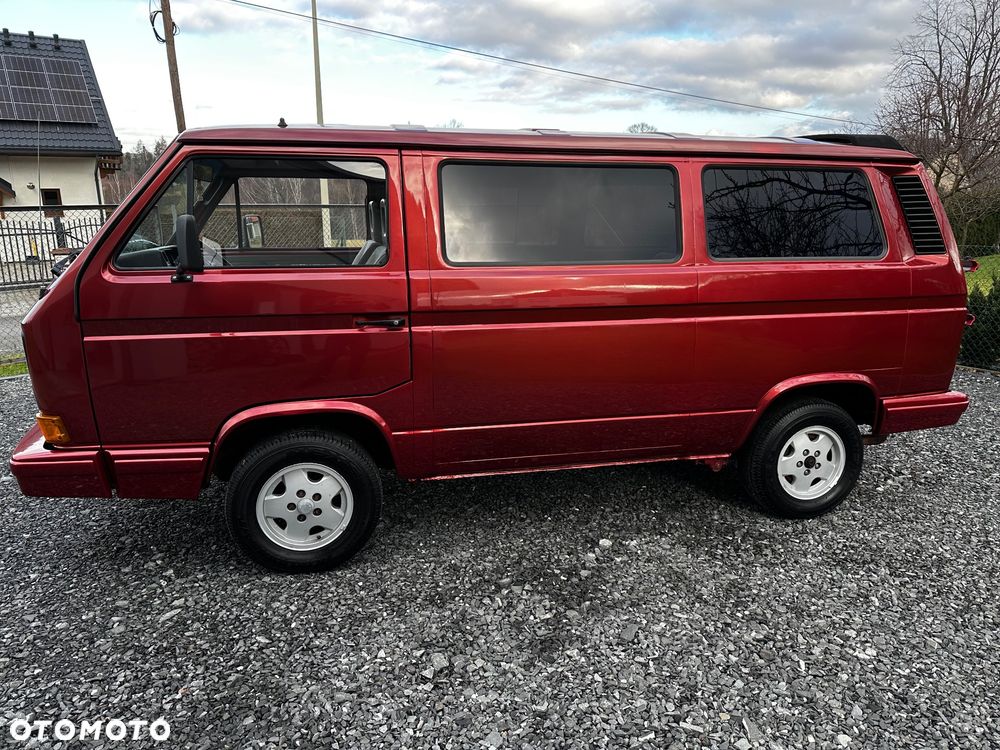 Volkswagen Multivan - 7