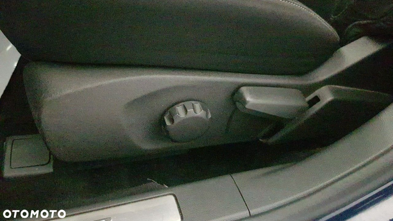Ford Mondeo - 31