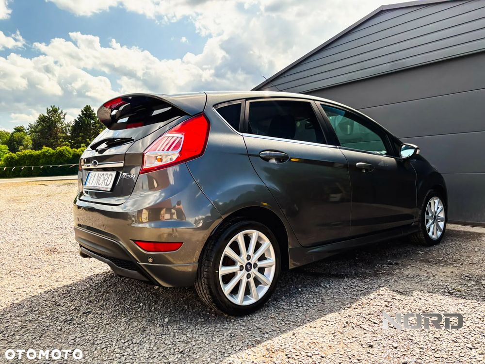 Ford Fiesta 1.0 EcoBoost Titanium - 9