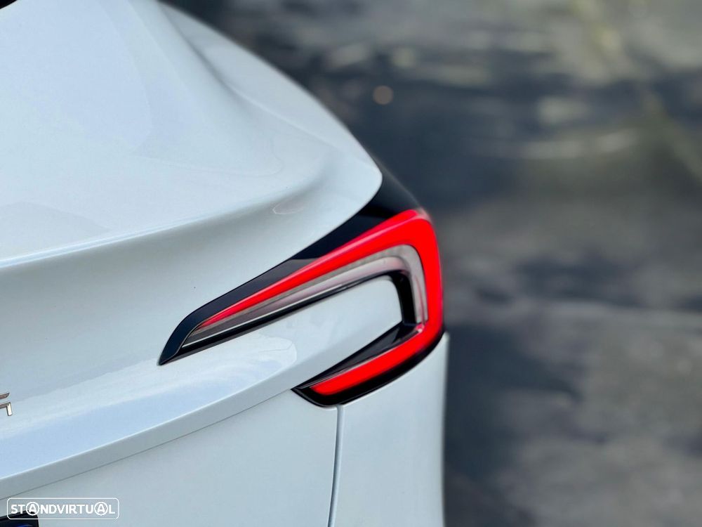 Tesla Model 3 Tração Traseira Premium - 24