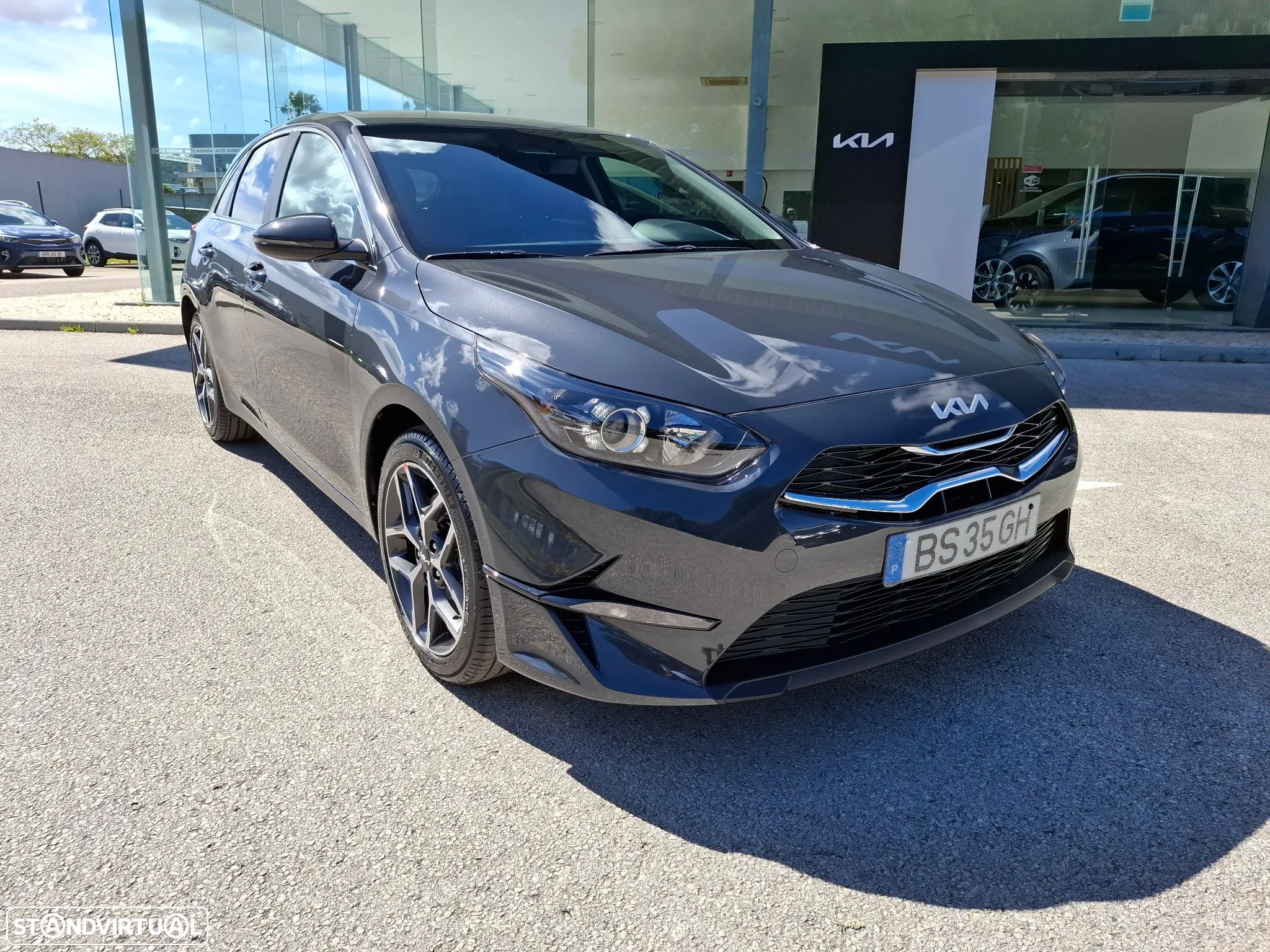 Kia Ceed 1.0 T-GDI Drive - 1