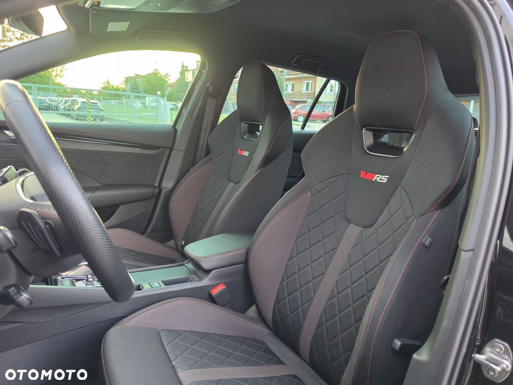 Skoda Octavia 2.0 TSI RS DSG - 27