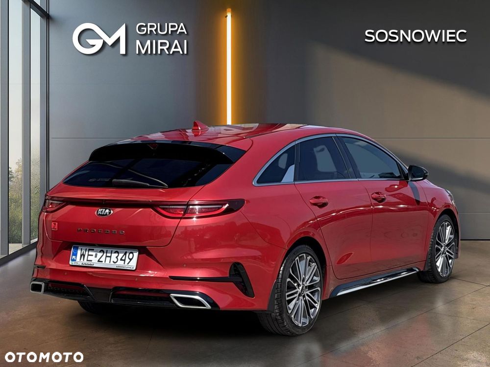 Kia ProCeed - 5