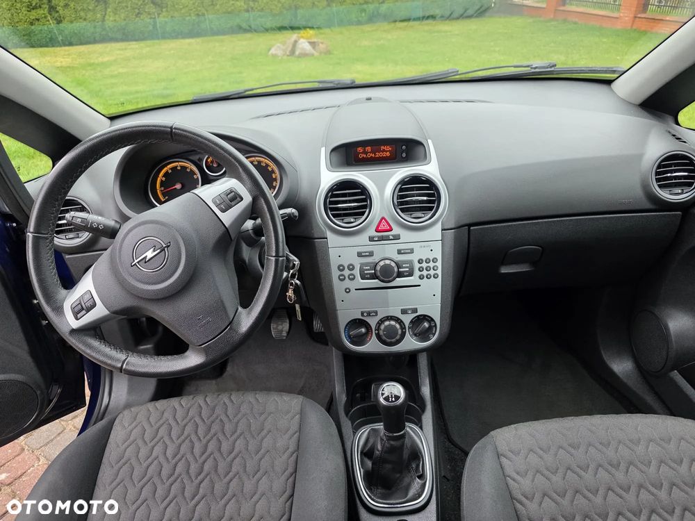 Opel Corsa - 24