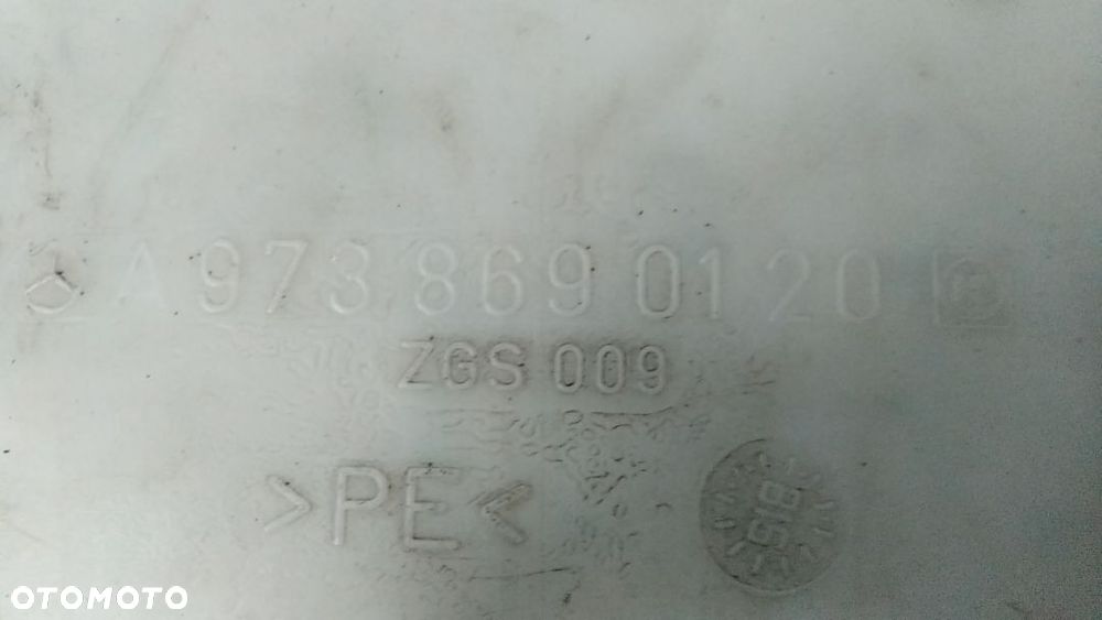 Zbiornik spryskiwaczy Mercedes Atego A9738690120 - 2