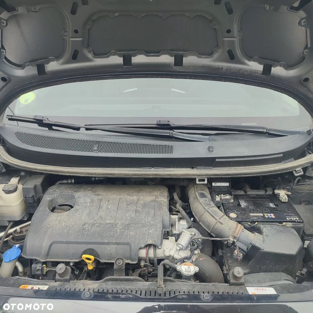 Kia Venga 1.6 CRDi L - 11