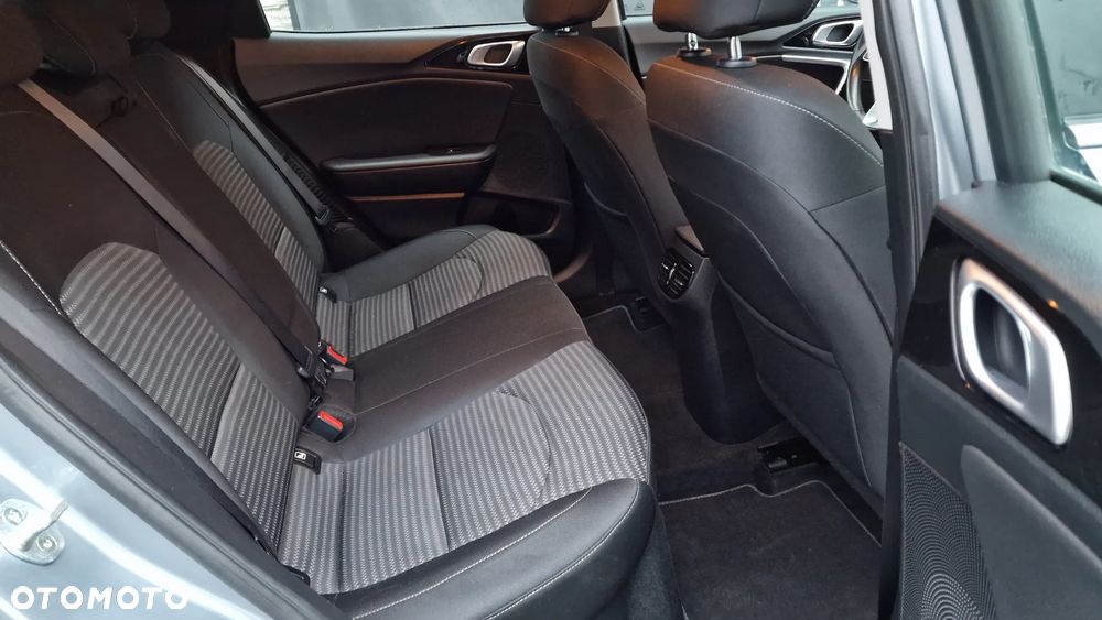 Kia XCeed 1.6 GDI DCT6 OPF Spirit - 17