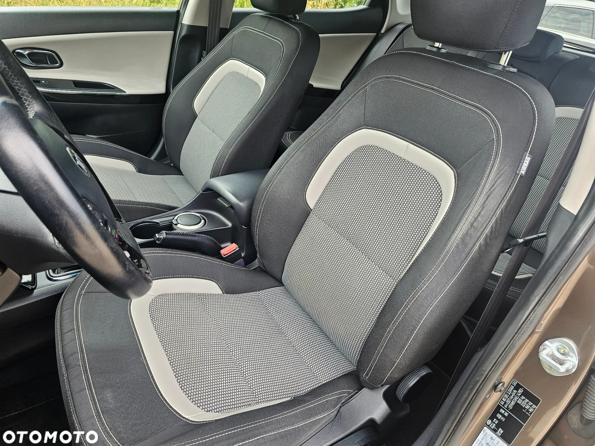 Kia Ceed Cee'd 1.6 GDI XL - 19