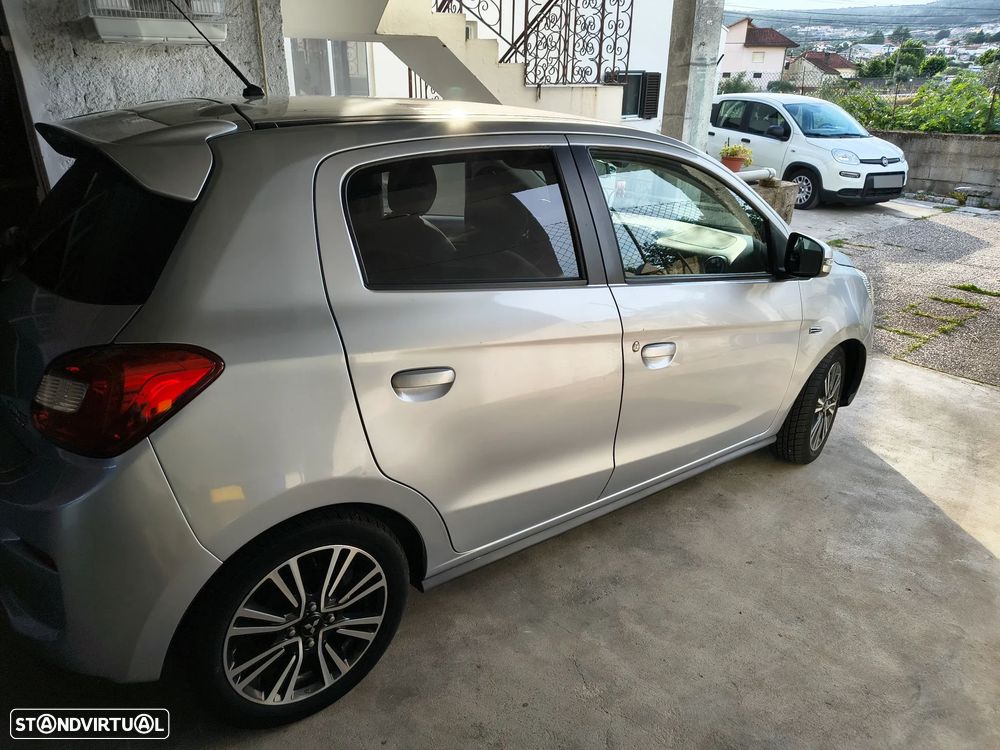 Mitsubishi Space Star 1.2 Intense Connect Edition - 2