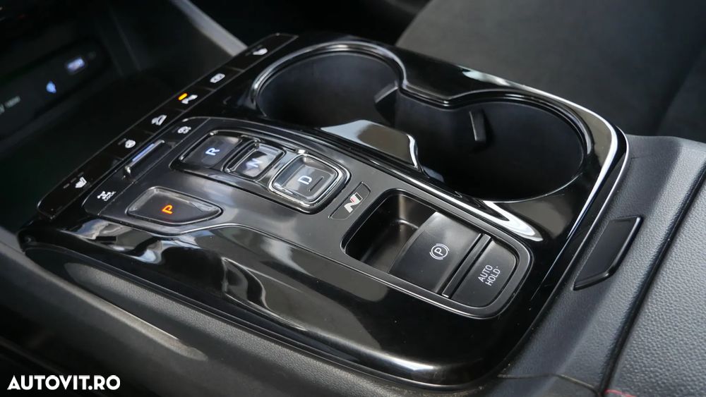 Hyundai Tucson 1.6 CRDi 48V-Hybrid 4WD DCT N Line - 27