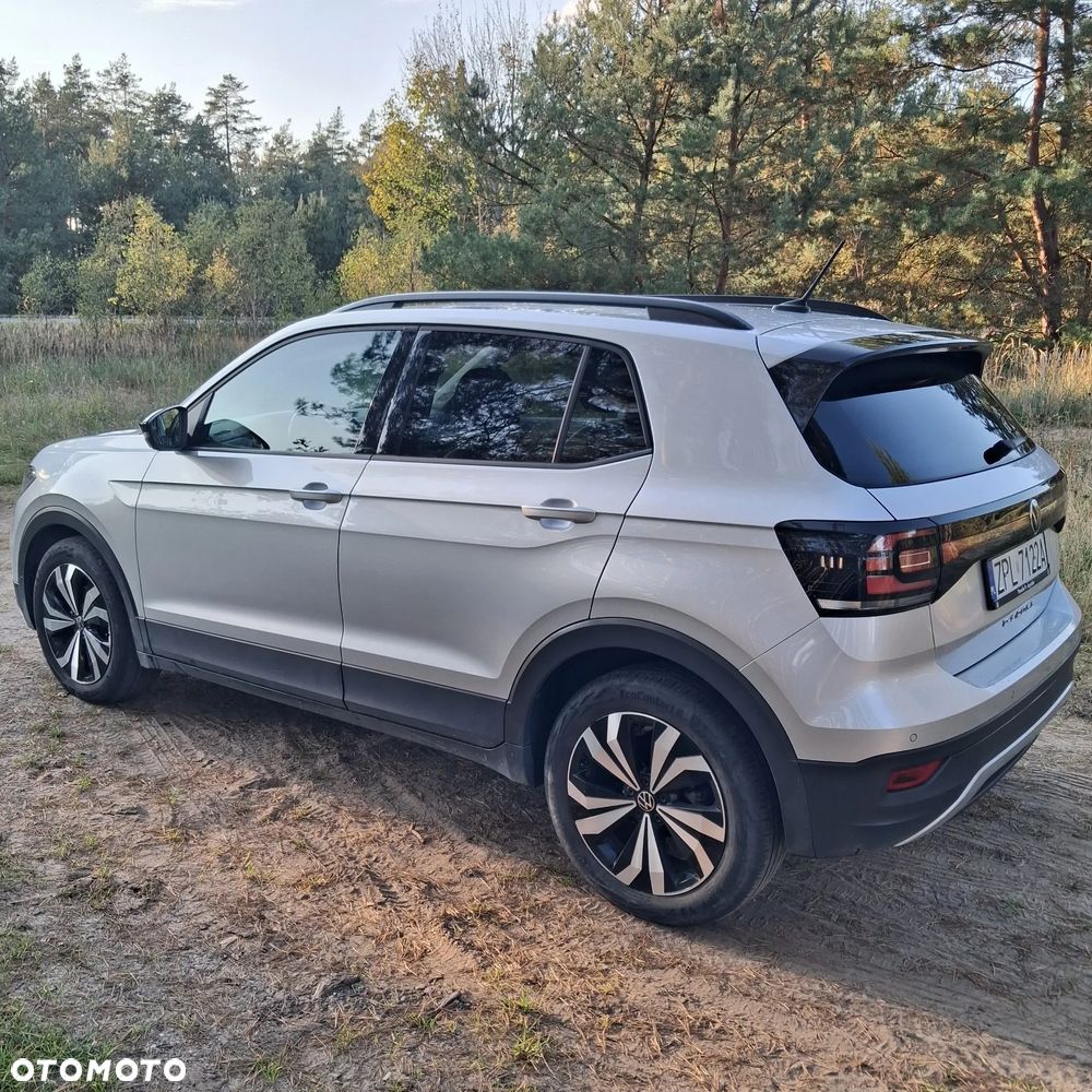 Volkswagen T-Cross - 11