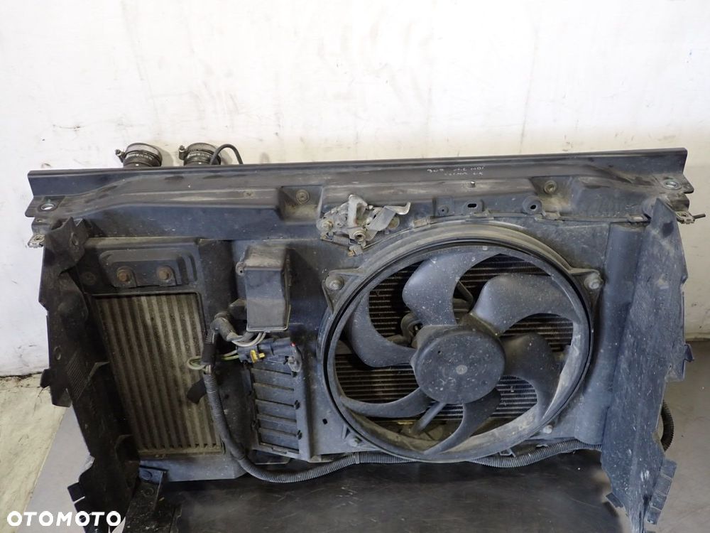 PAS PRZEDNI PEUGEOT 307 - 4