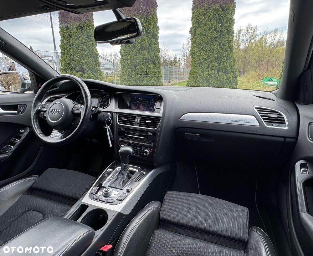 Audi A4 Avant 2.0 TDI DPF quattro S tronic S line Sportpaket - 7