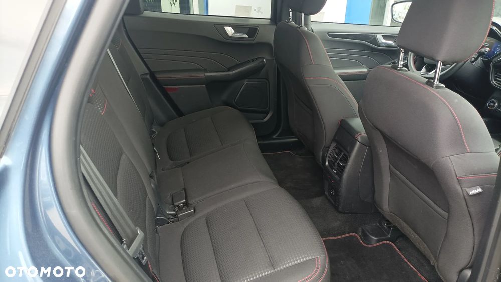 Ford Kuga 2.5 FHEV FWD ST-Line - 15