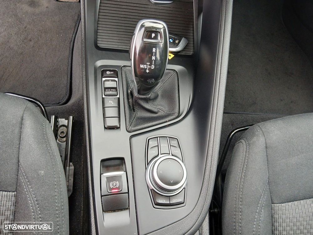 BMW X1 16 d sDrive Corporate Edition Auto - 23