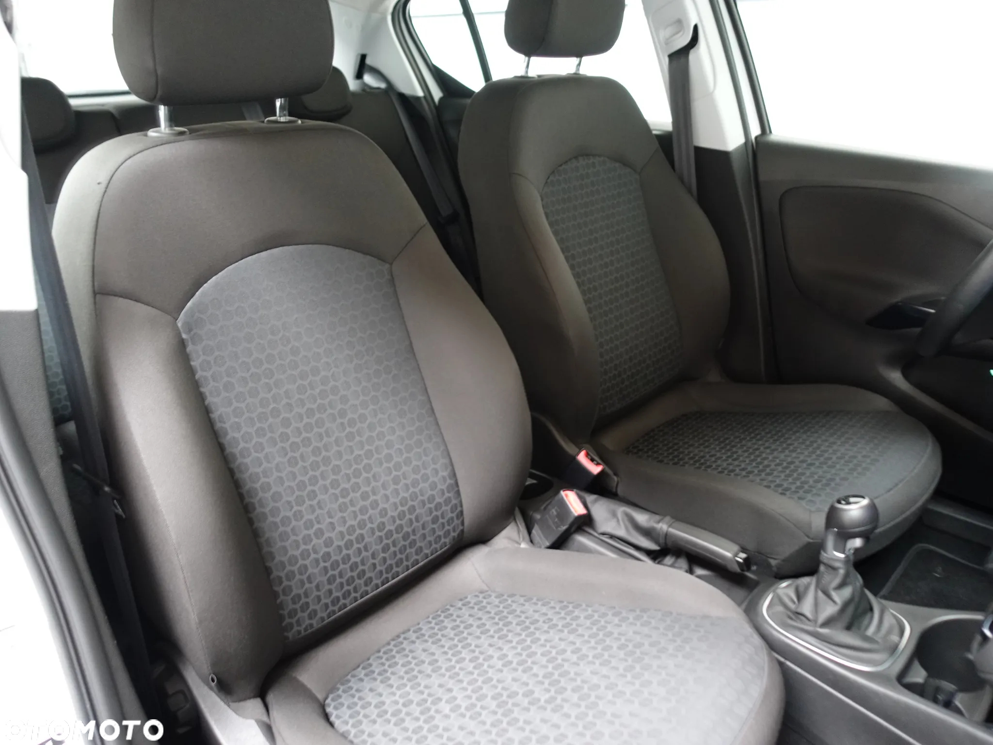 Opel Corsa 1.4 Enjoy - 15