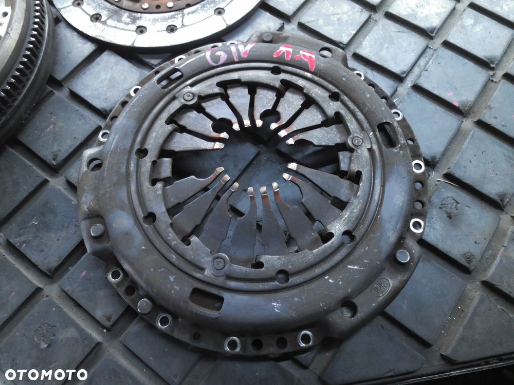 SPRZĘGŁO GOLF IV 1.9 TDI BORA DOCISK LUK KOŁO DWUMASOWE - 2