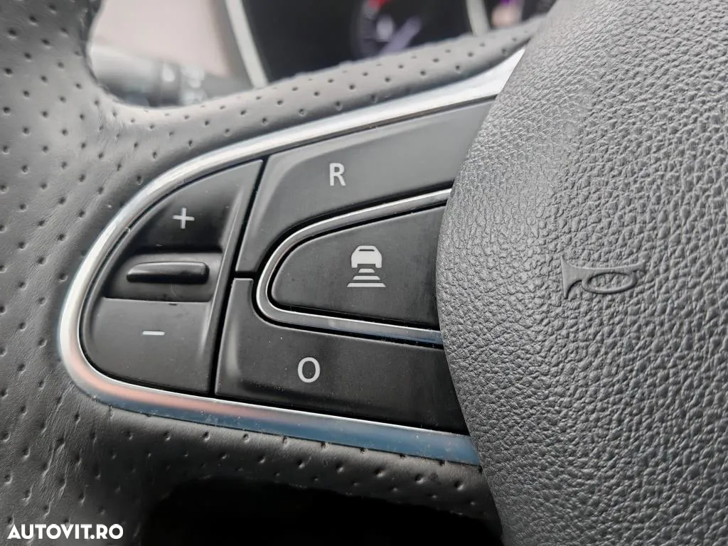 Renault Talisman ENERGY dCi 160 EDC INITIALE PARIS - 27