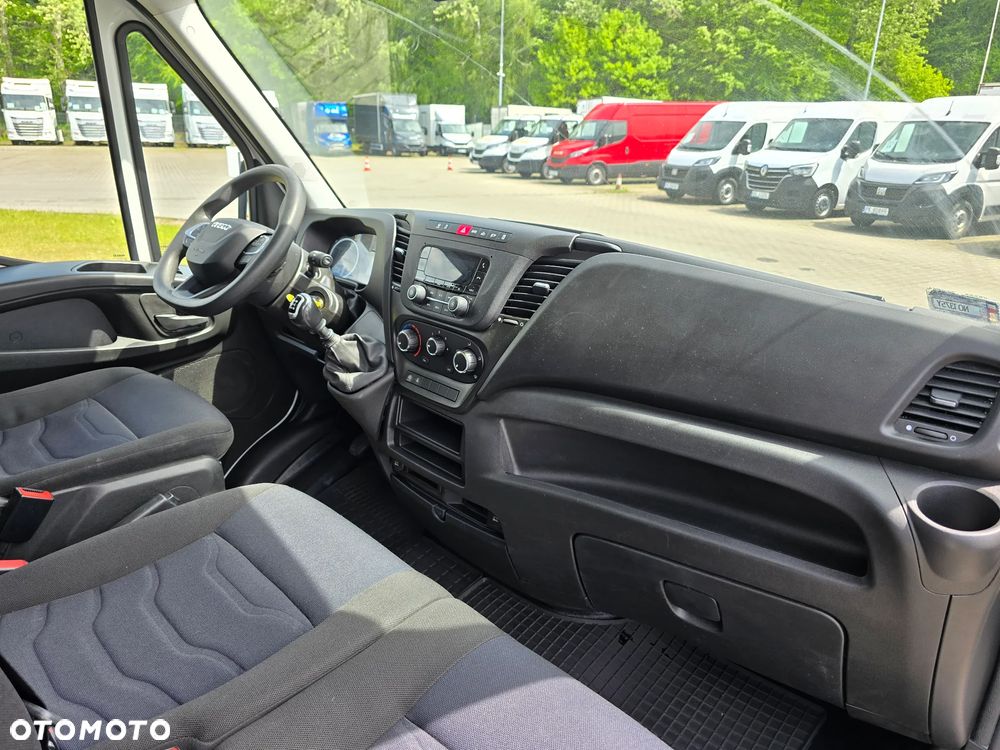 Iveco MR DAILY 35S/MR - 17