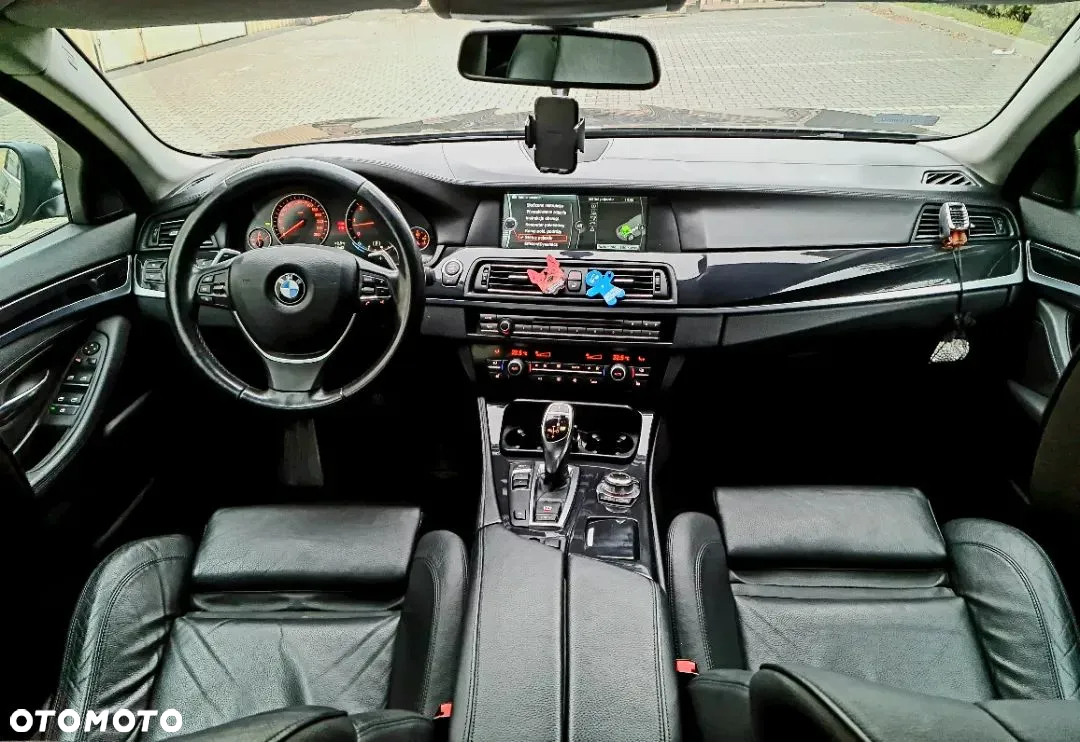BMW Seria 5 535d - 7