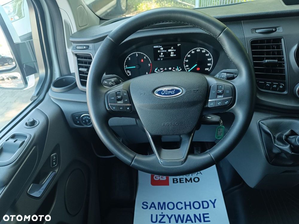 Ford Transit Custom - 11