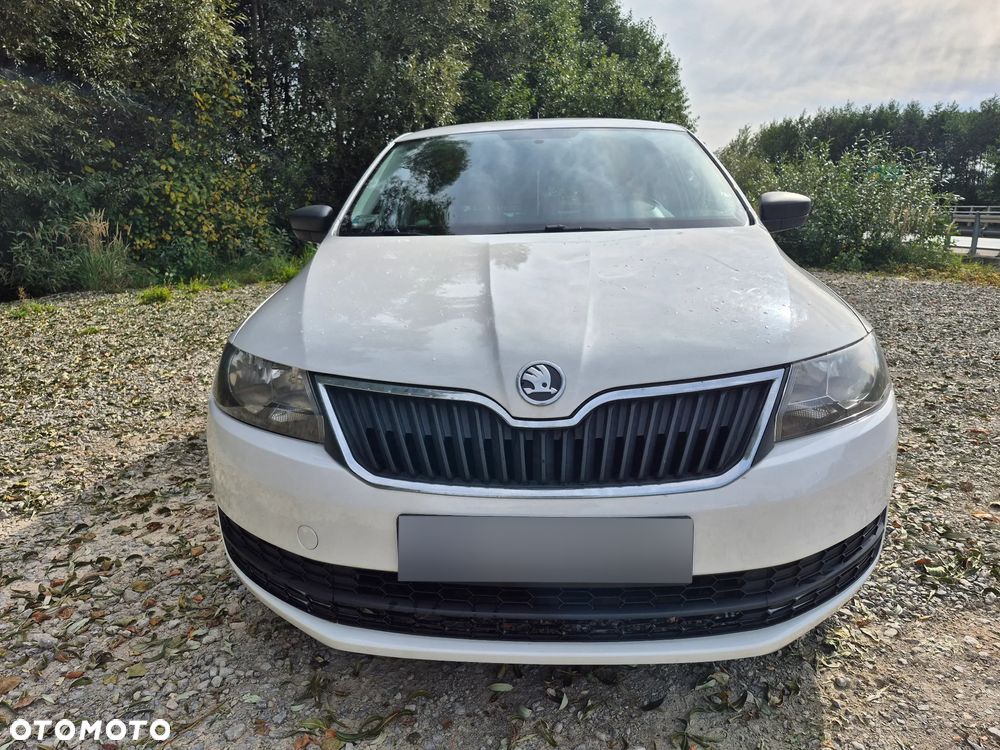 Skoda RAPID 1.2 TSI Active - 14