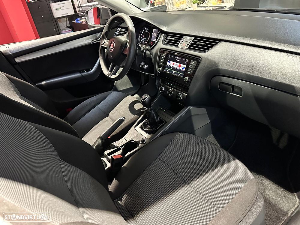 Skoda Octavia 1.6 TDI Style - 10