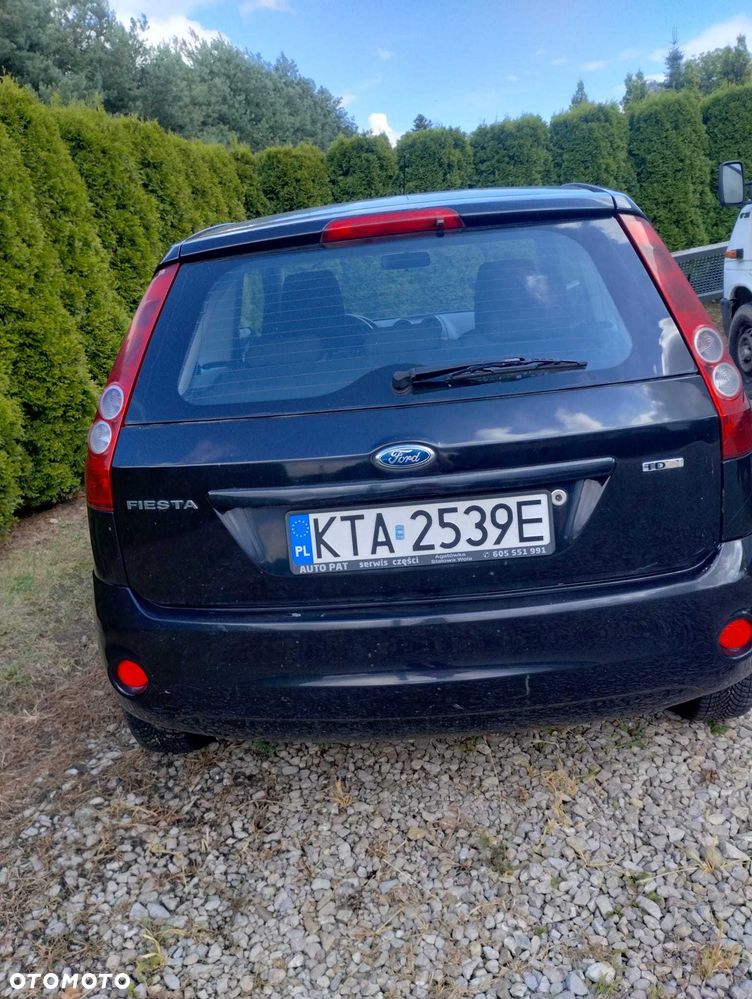 Ford Fiesta - 2