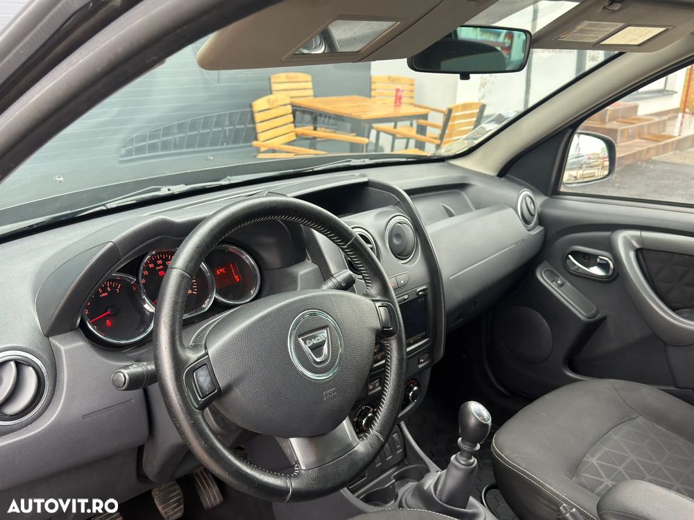 Dacia Duster 1.5 dCi 4x2 Prestige - 10